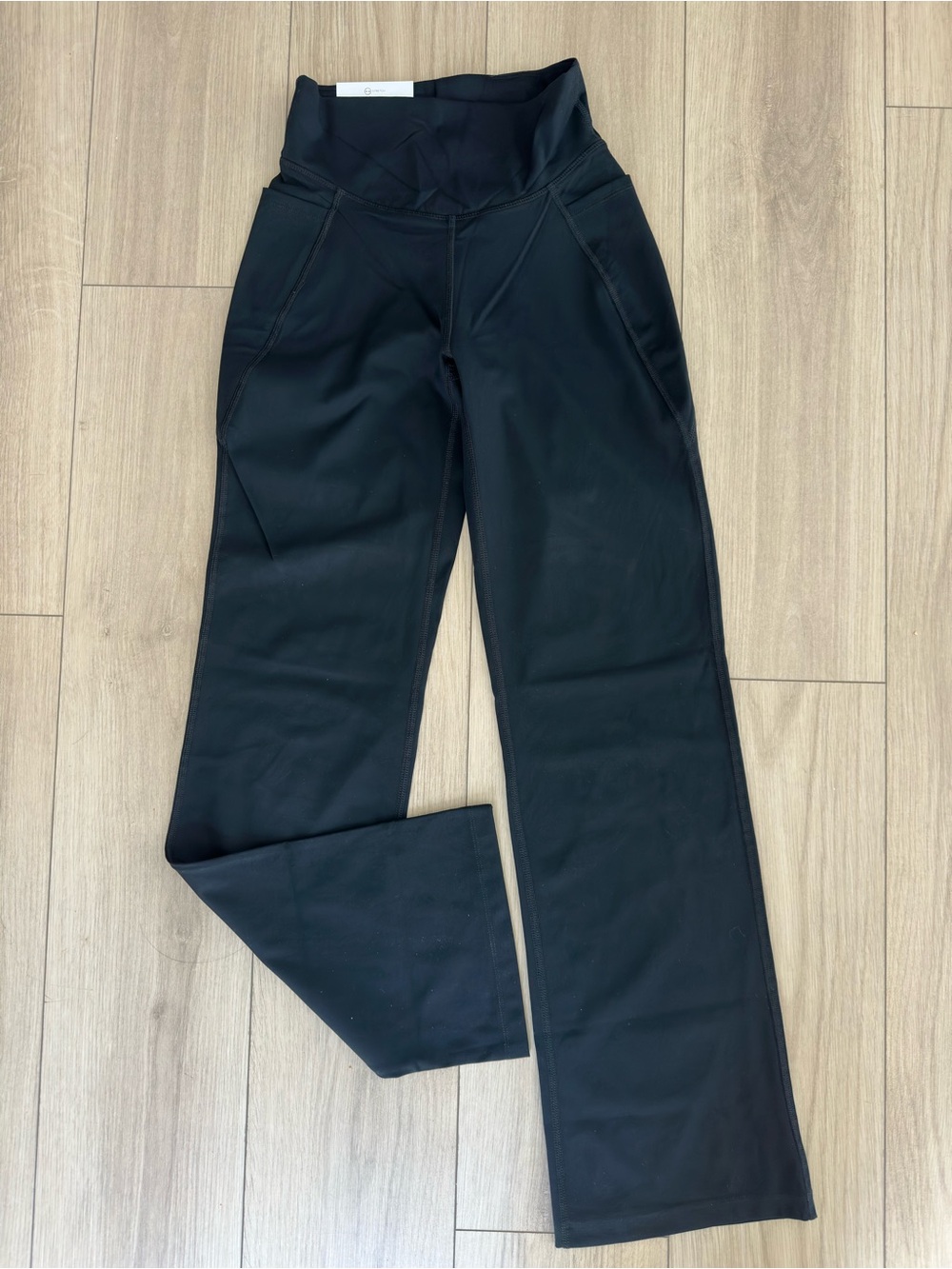 Jockey NWT Black Women’s Yoga Pants Size Small